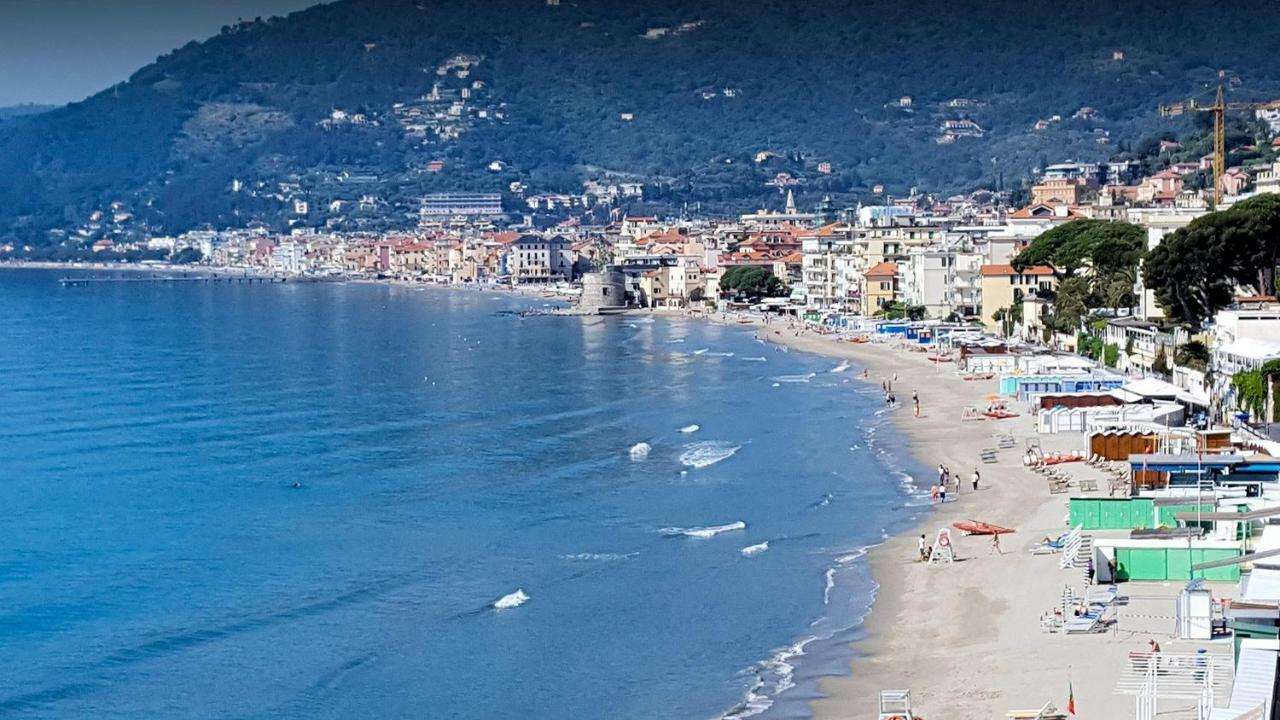 Ferienwohnung Top Relax Alassio Exterior foto